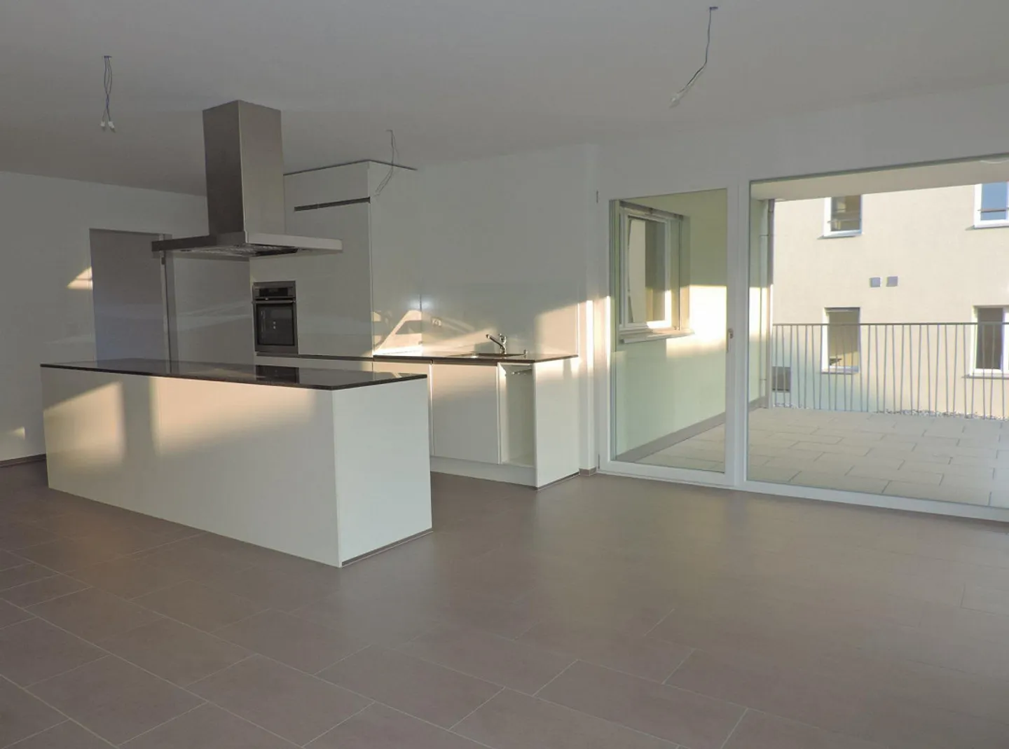 Beautiful 4.5 Room Apartment on the 1st Floor Left - Photo 9 of 10