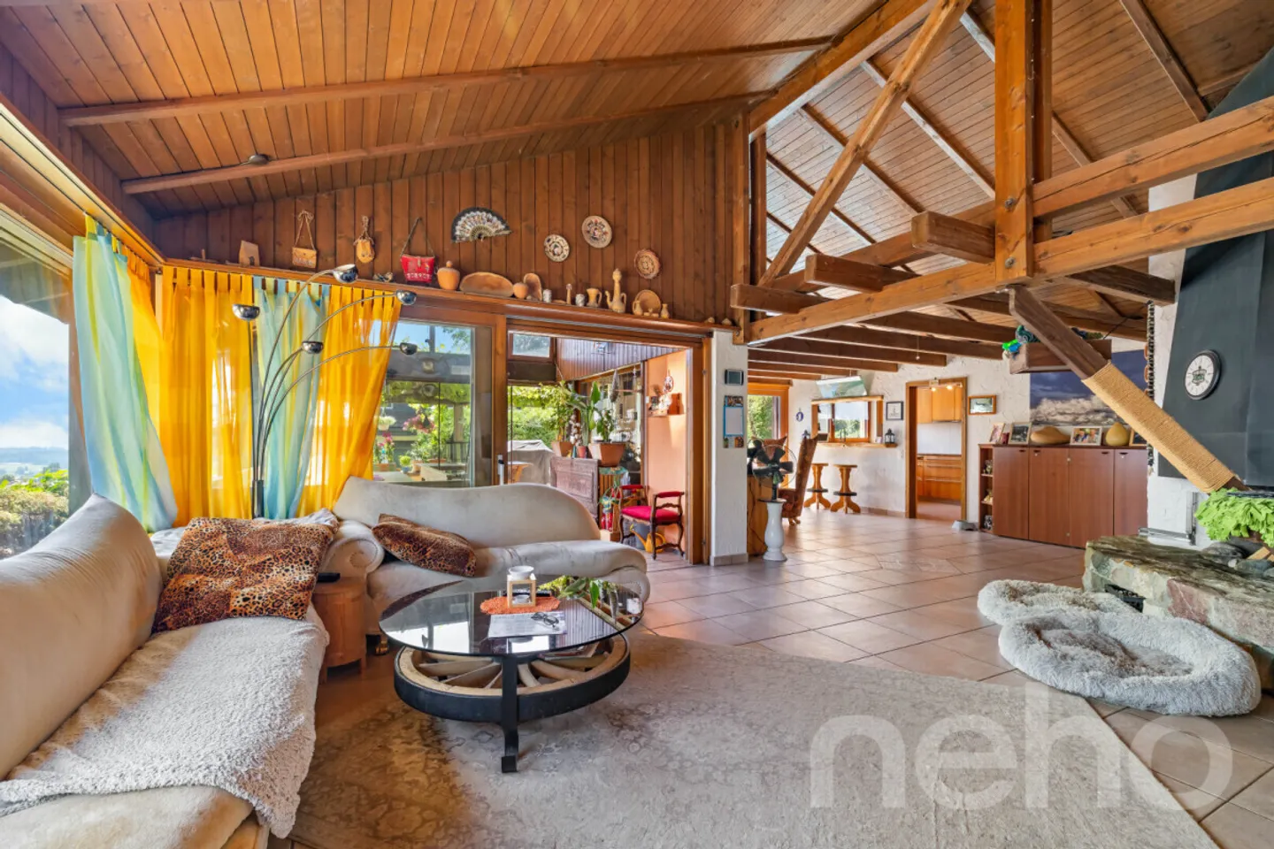 Charmantes Einfamilienhaus mit Pool - Foto 3 von 12