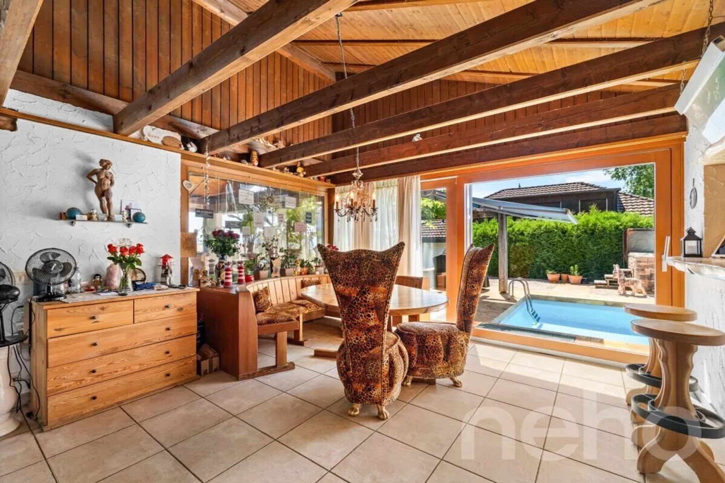 Charmantes Einfamilienhaus mit Pool - Foto 5 von 12