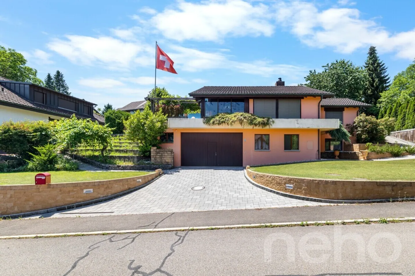 Charmantes Einfamilienhaus mit Pool - Foto 10 von 12