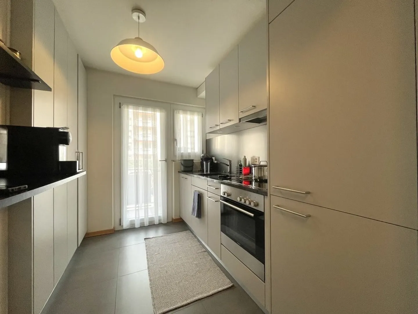 4.5 Room Apartment for 1,700.- CHF / Month including Utilities - Photo 3 of 7