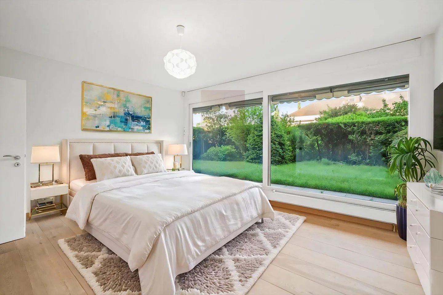 Excellent duplex de 6,5 pièces avec jardin à Champel - Photo 7 sur 8