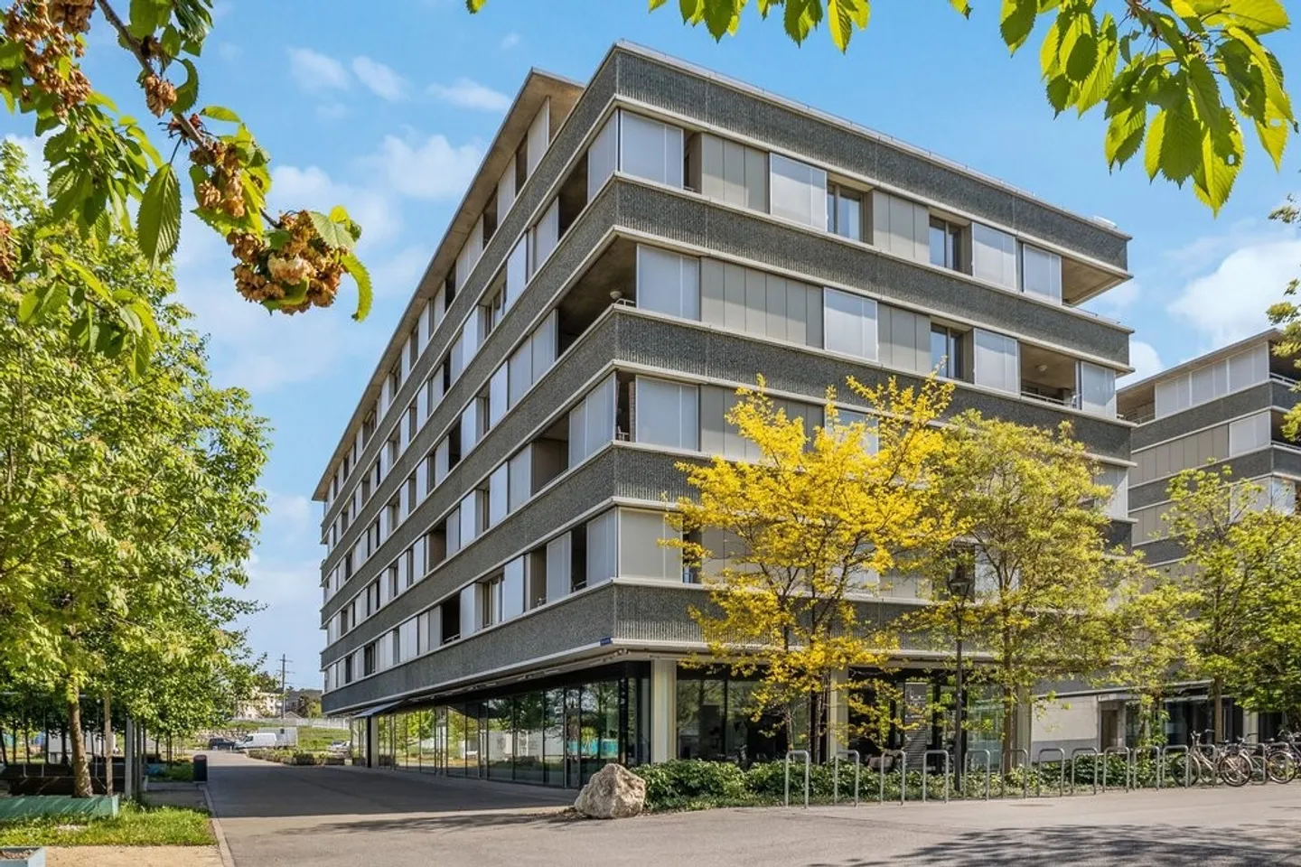 Appartement à louer - Photo 1 sur 8