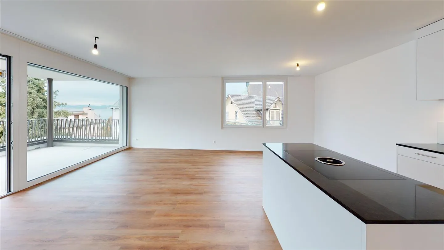 Lichtdurchflutete &  moderne Wohnung mit  Neubaustandart! - Foto 3 von 6