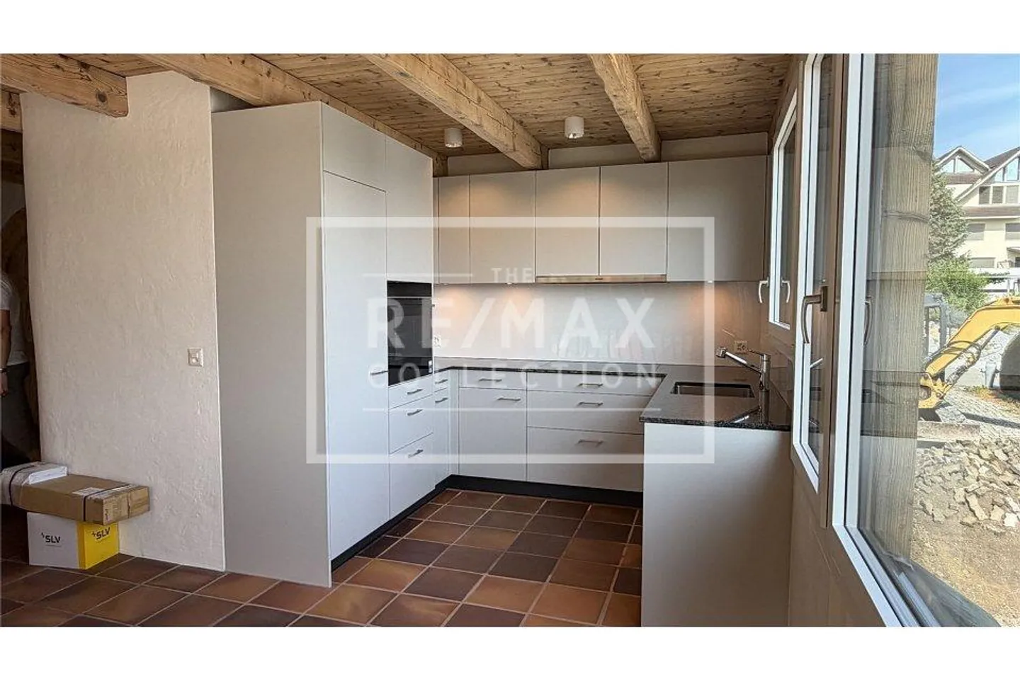 Vivere con vantaggi fiscali, dove vista, tranquillità e qualità della vita sono a casa - Foto 3 di 11