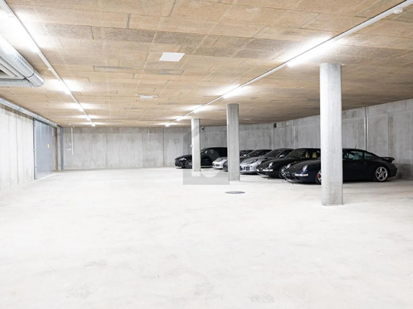 AUTO-HÔTEL À 25 MIN DE L'AÉROPORT DE ZURICH - Photo 4 sur 6