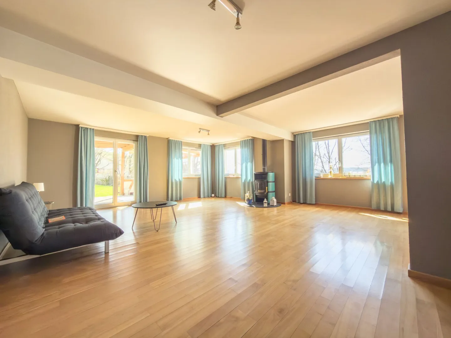 Charmantes Haus an erhöhter Lage - Photo 3 sur 19