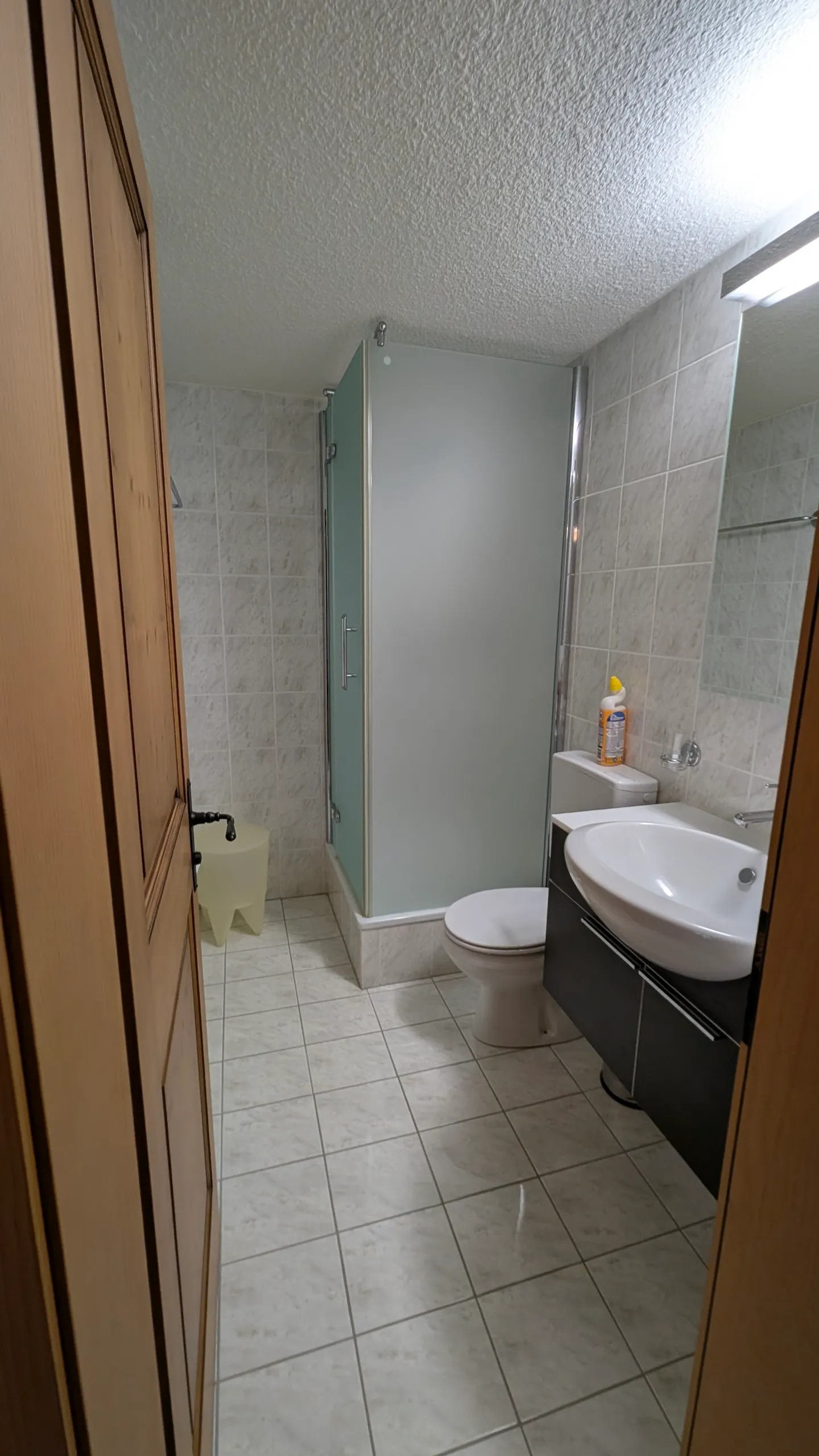 Charmante Wohnung mit Terrasse - Foto 4 von 13