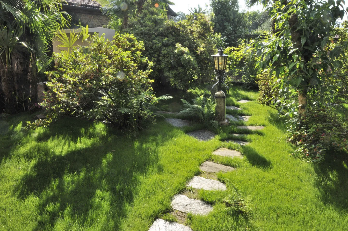 PURA-APARTMENT WITH GARDEN - Photo 3 of 15