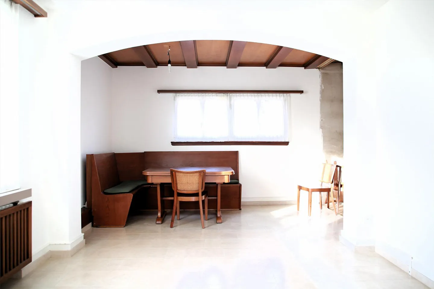 Charmante maisonette de 6 pièces dans un bâtiment historique - Photo 4 sur 15