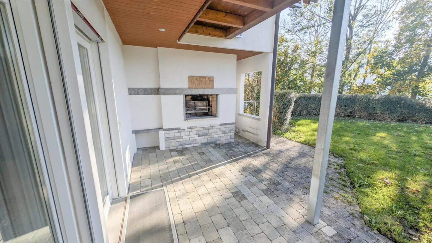 Grande maison familiale avec jardin dans les vignes - Photo 17 sur 19