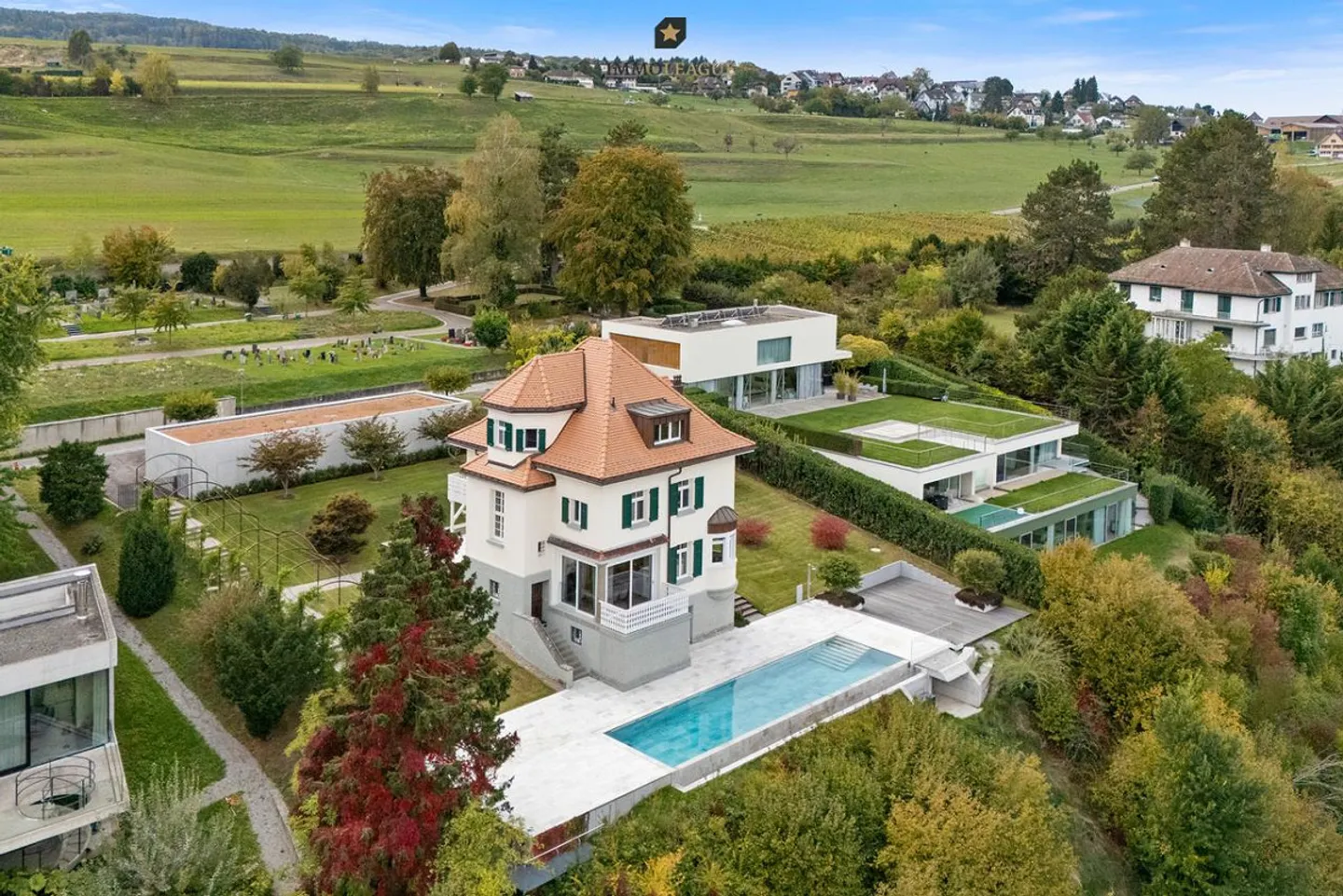 Historische Villa mit Seeblick - Foto 3 von 7