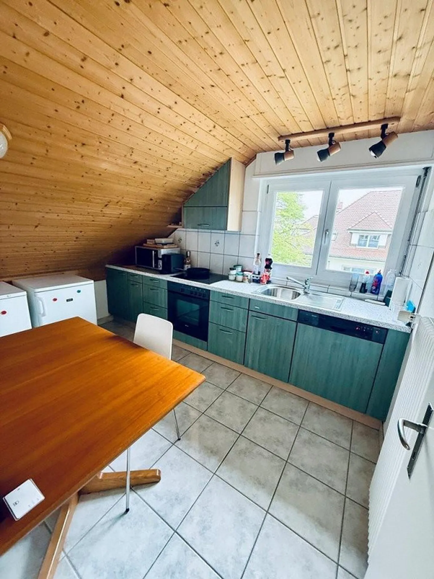 Appartamento 2 locali (circa 63m2) nel centro di Jegenstorf - Foto 2 di 7