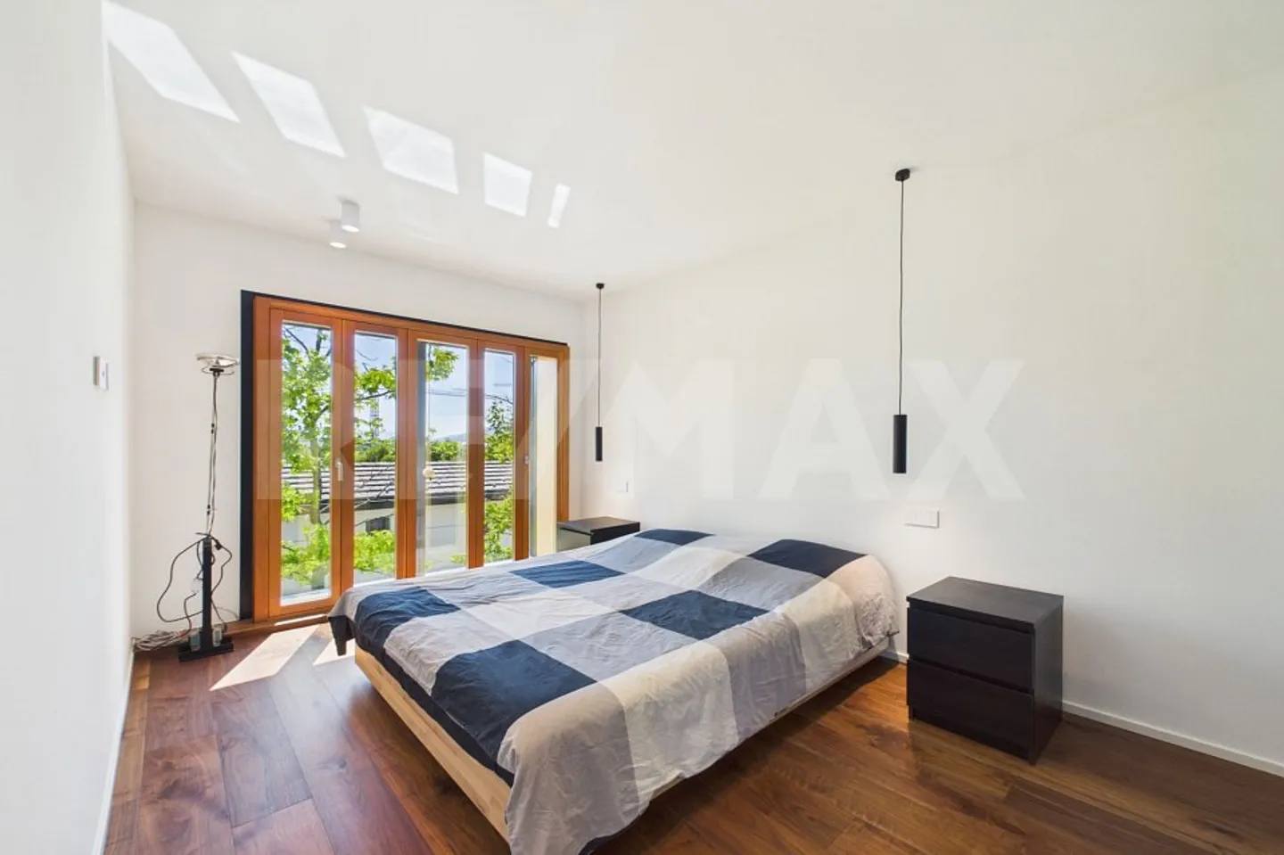 Modernes und elegantes 3 ½-Zimmer-Apartment in Comano - Foto 11 von 13
