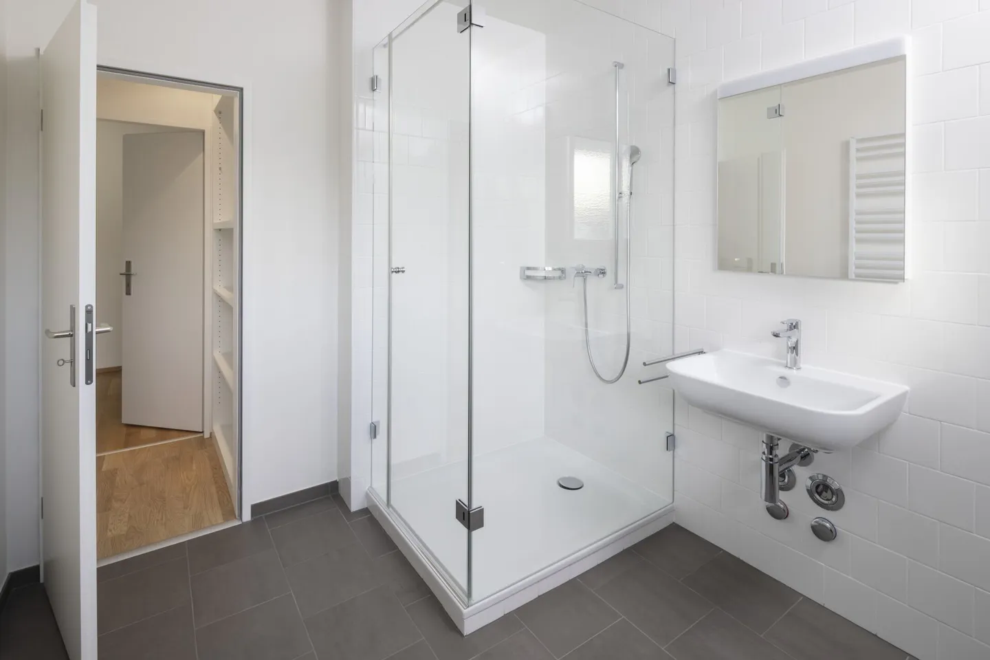 Appartamenti Maisonette Ristrutturati in Posizione Ideale - Foto 5 di 10