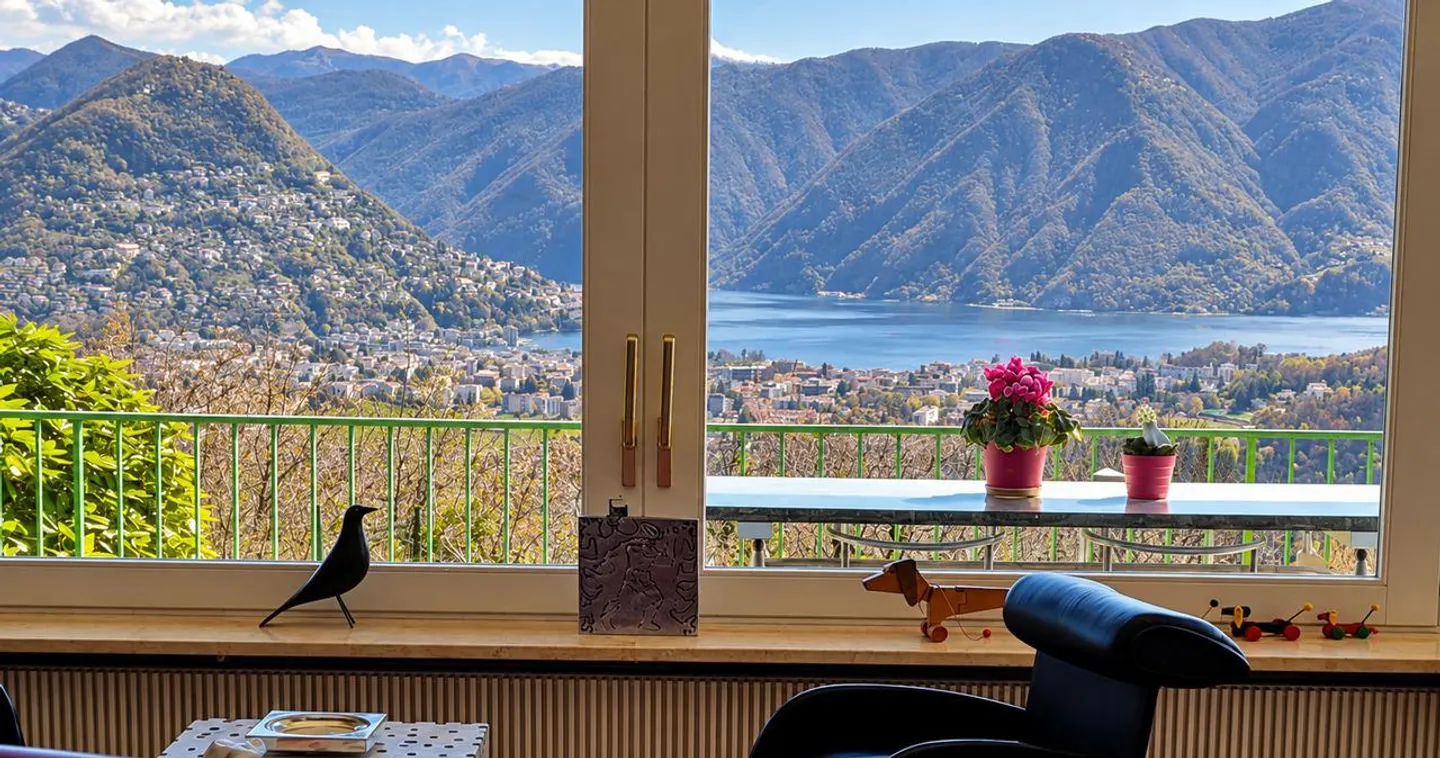 Villa d’Autore: Blick auf den Golf von Lugano und Agno. Hoch energetischer Standort - Foto 7 von 30