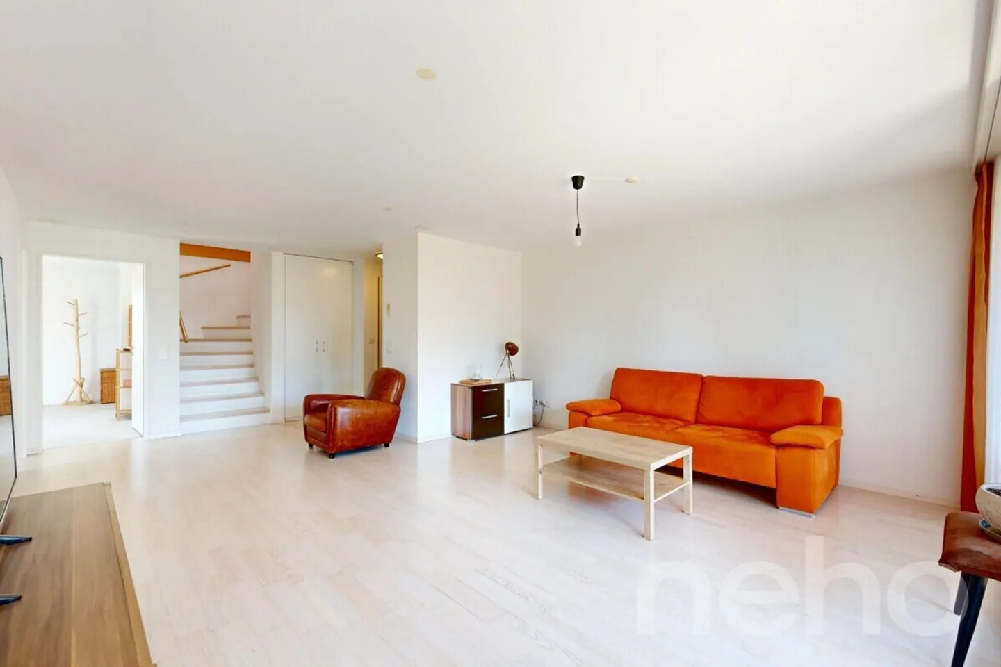 Appartement en duplex attrayant dans un immeuble bien entretenu de trois parties - Photo 12 sur 12