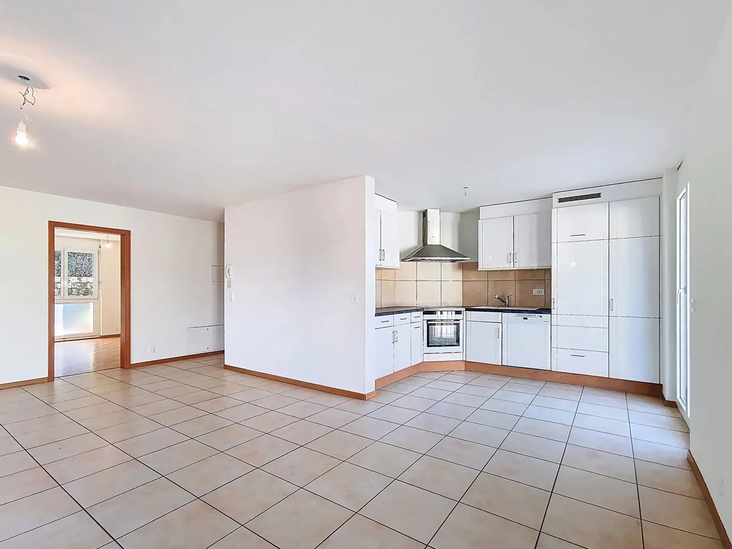 Apartment for sale - Photo 1 of 9