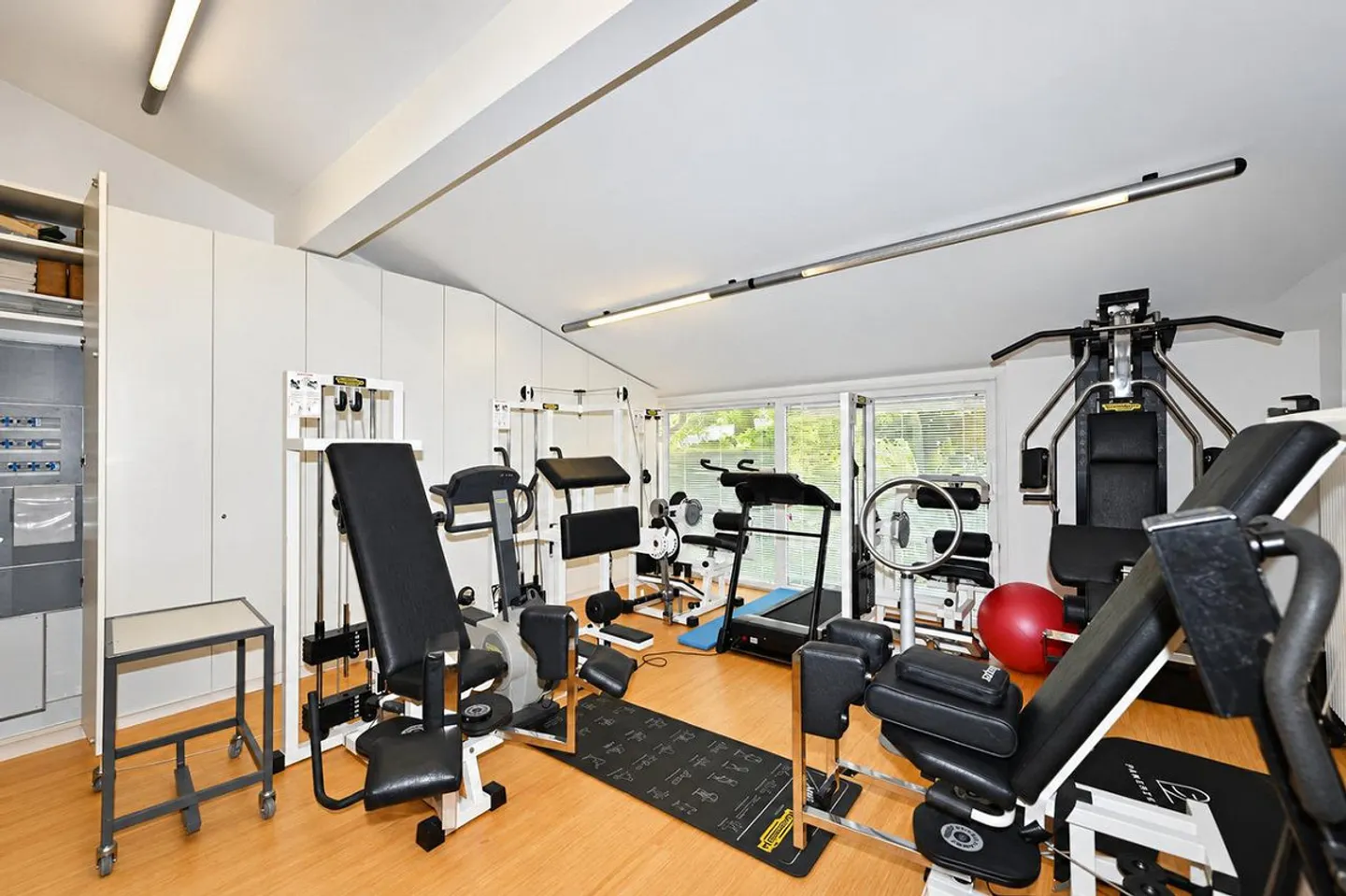 Villa d’Autore: Blick auf den Golf von Lugano und Agno. Hoch energetischer Standort - Foto 30 von 30