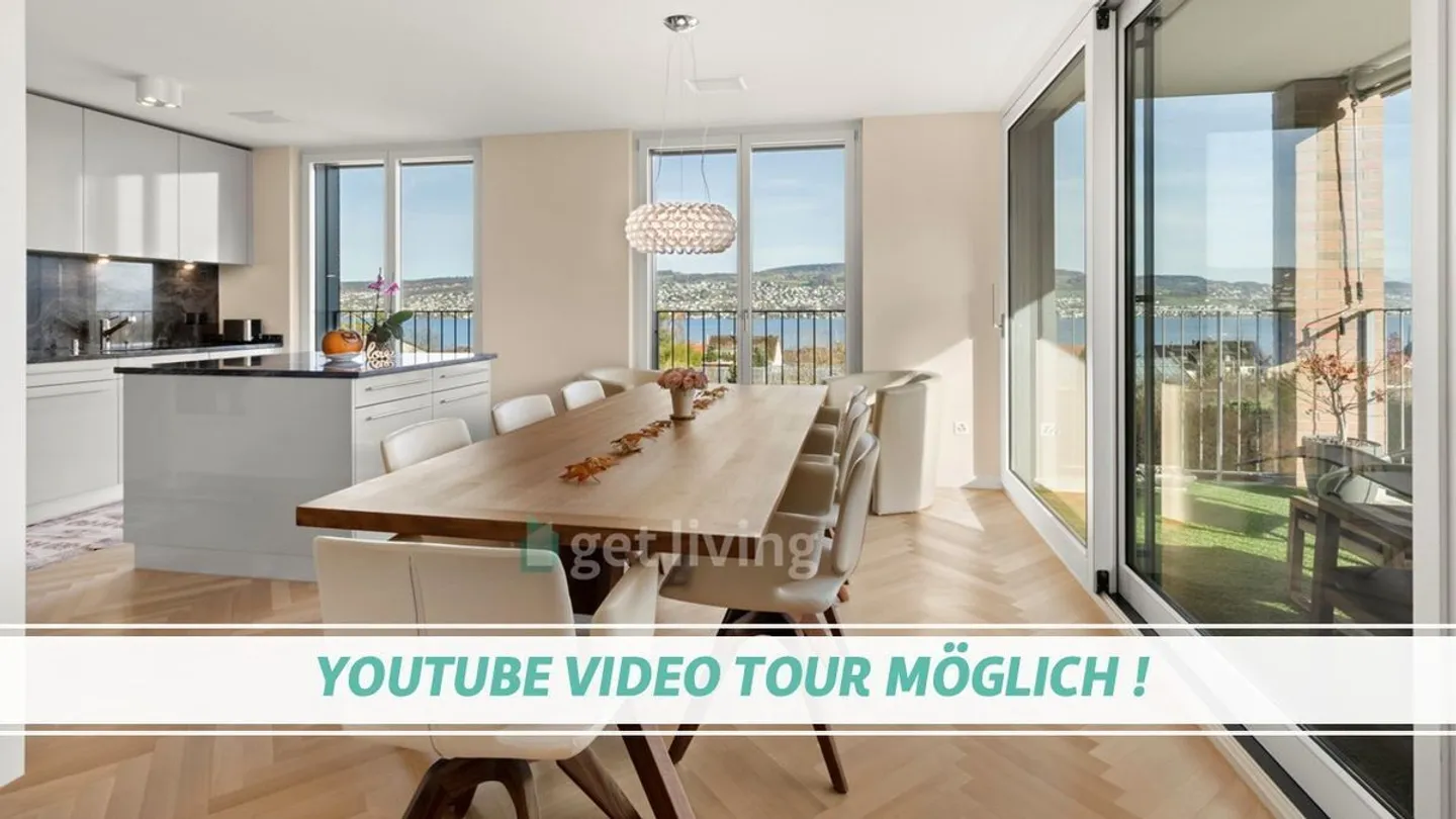 Family-friendly in a prime location with lake view - Photo 1 of 13