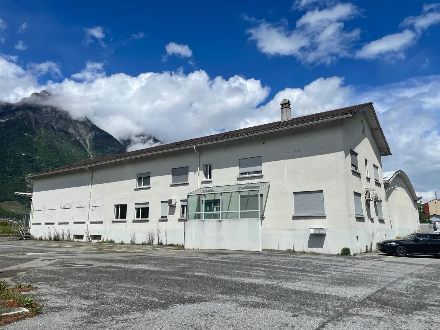 Spaziosa superficie per uffici, facile accesso - Foto 1 di 10
