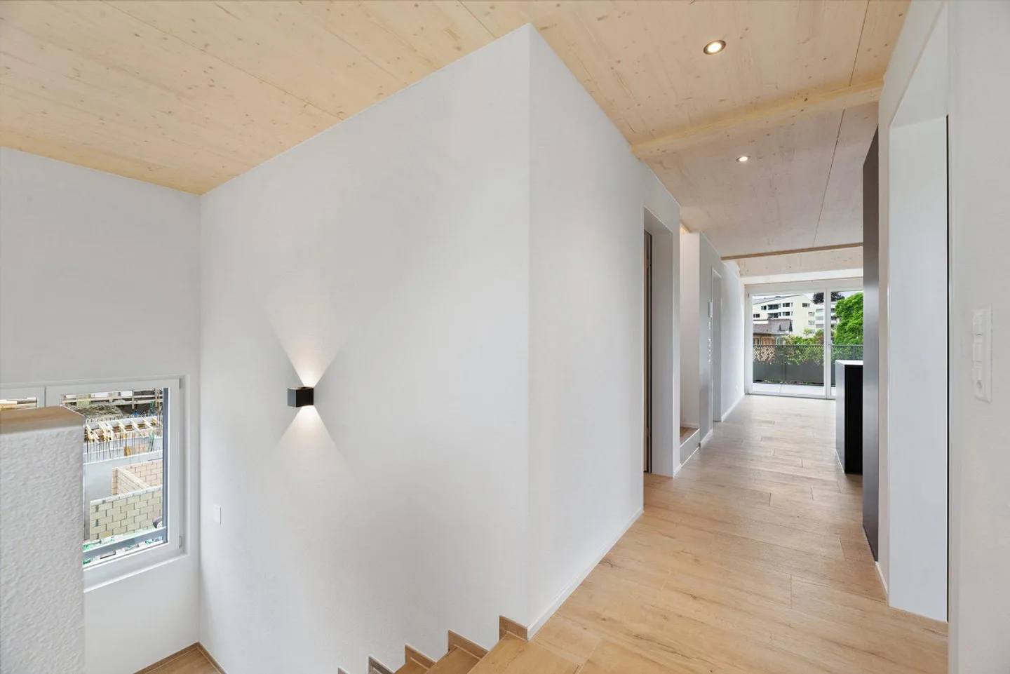 Neuwertige Attikawohnung – mit Galerie - Foto 5 von 7