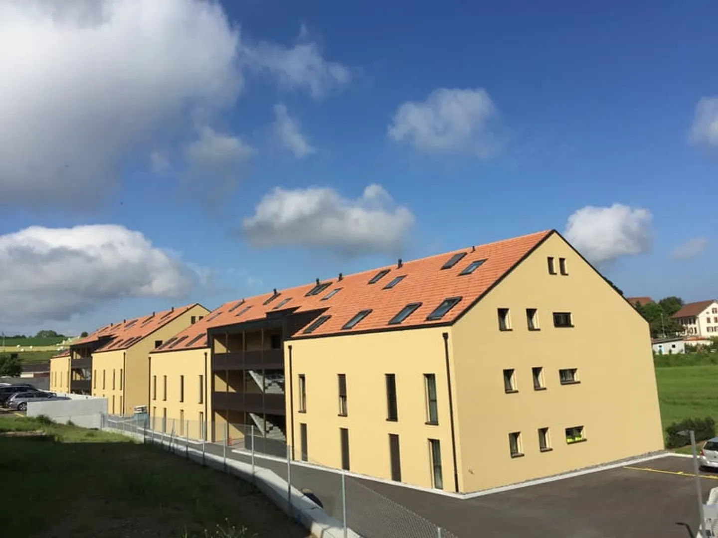 Appartement spacieux avec terrasse - Photo 7 sur 7