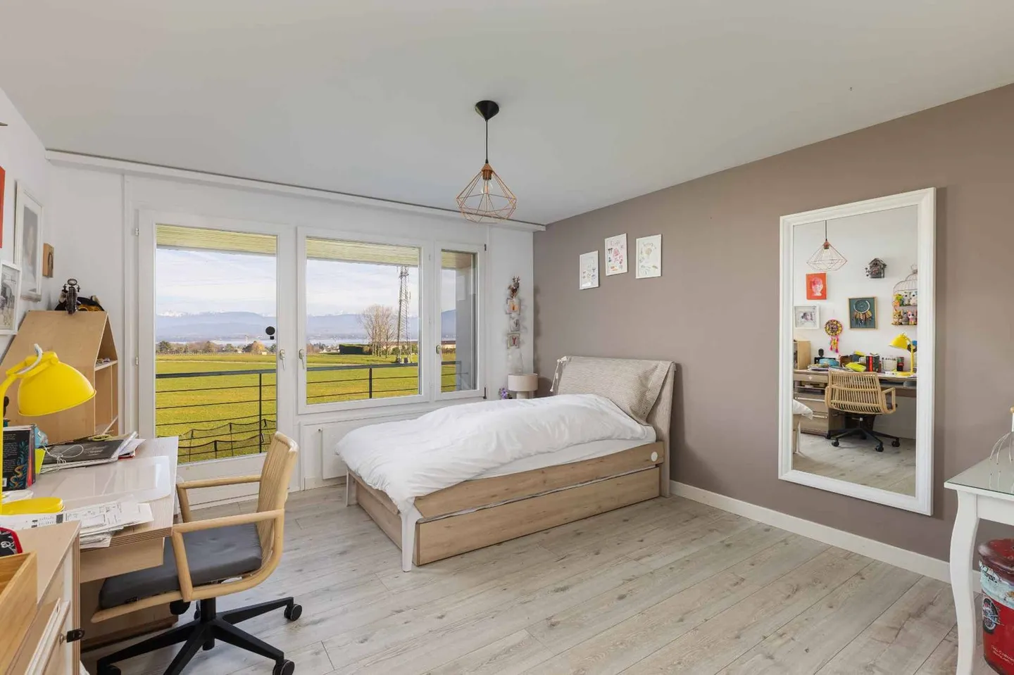 Magnifica proprietà con vista mozzafiato sul lago - Foto 7 di 12