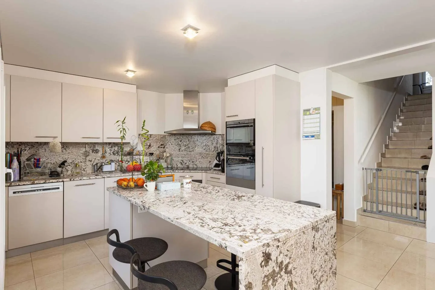 Magnifica proprietà con vista mozzafiato sul lago - Foto 4 di 12