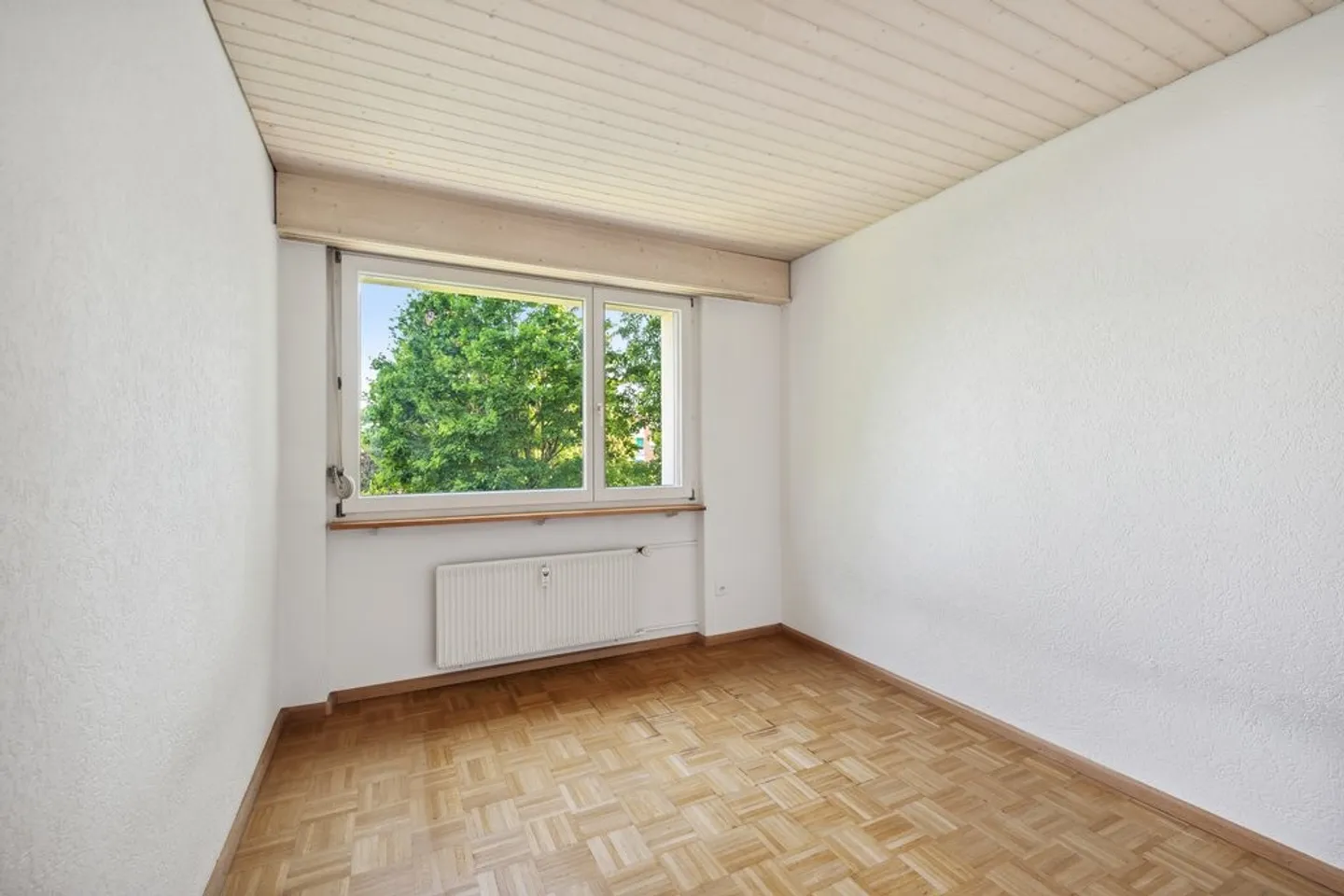 Charming 4.5-Room Apartment - Photo 4 of 10