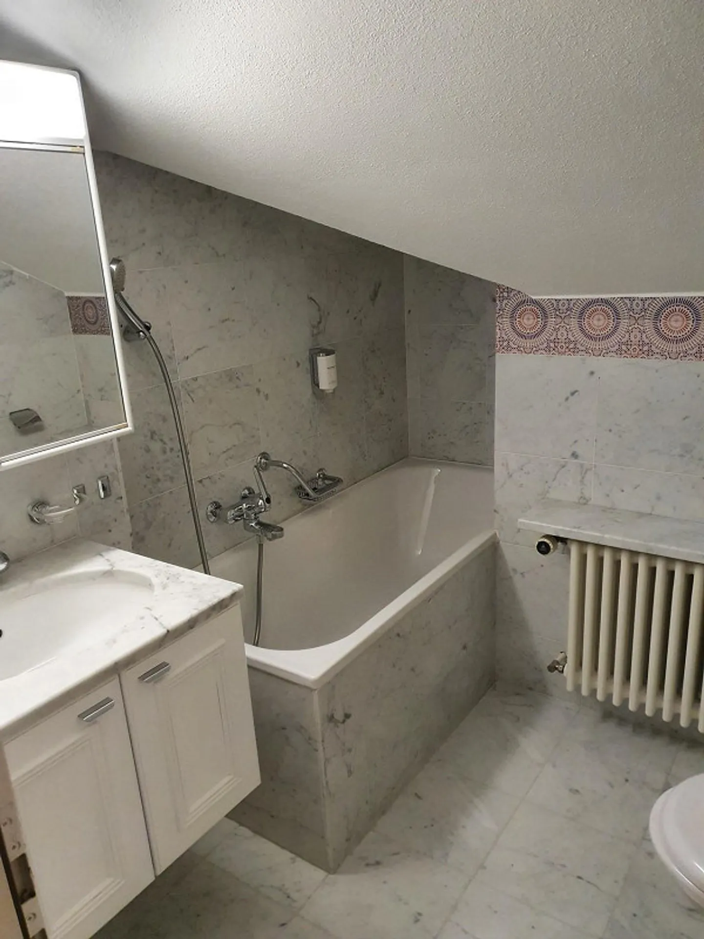 Charmante Altbauwohnung in St. Gallen - Foto 5 von 11