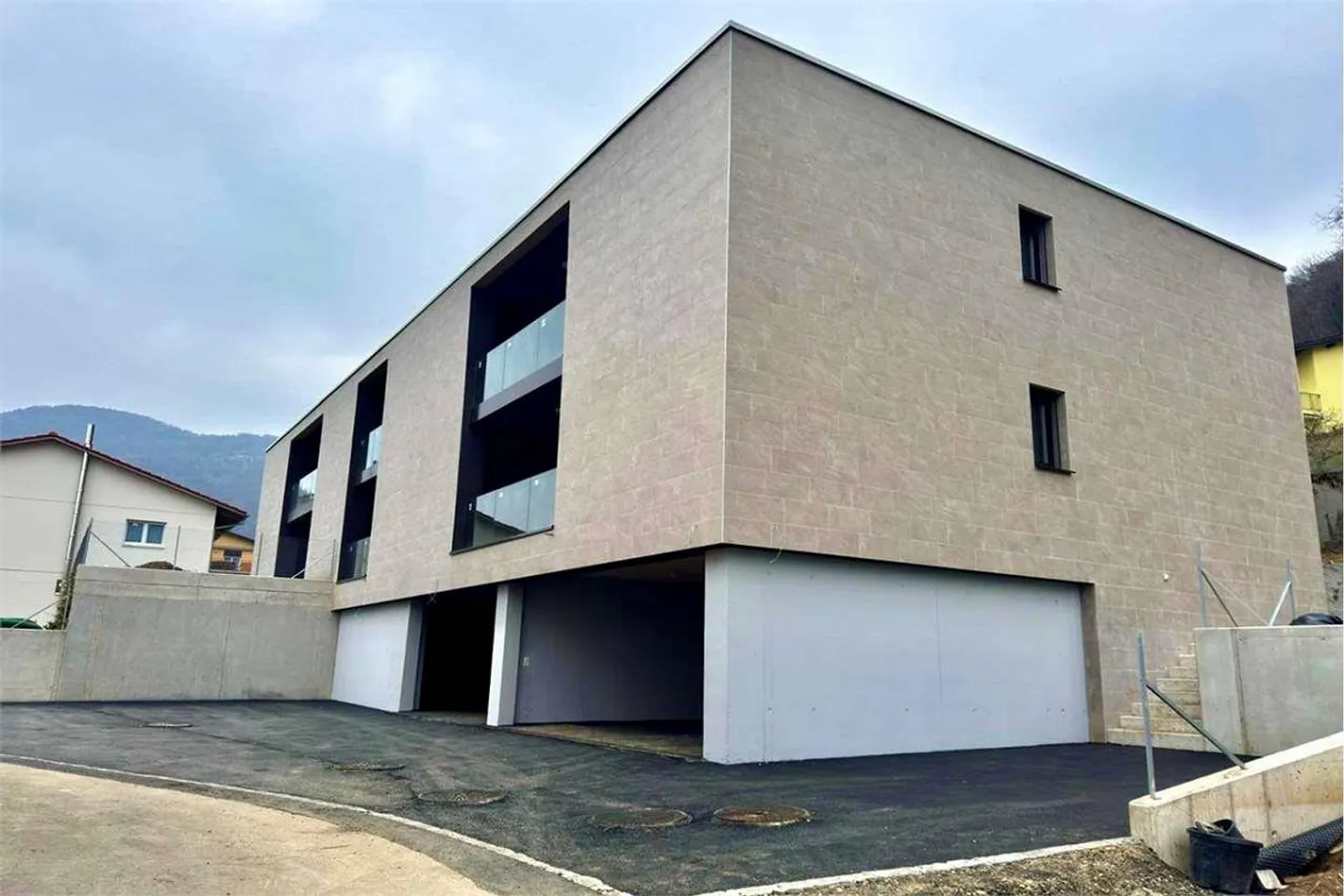 Neue Residenz in Cagiallo - Foto 1 von 10
