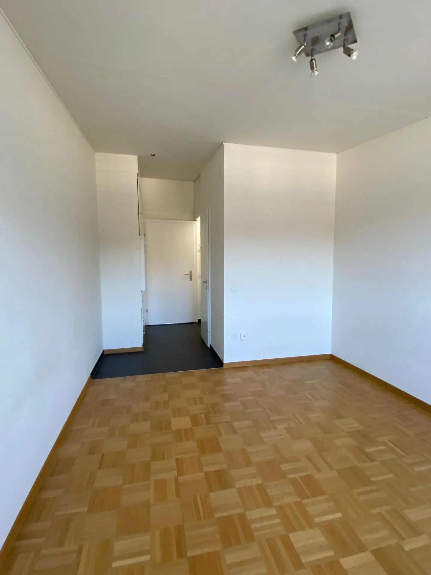 Bern-Weissenbühl - Appartement studio dans un emplacement central ! - Photo 2 sur 7