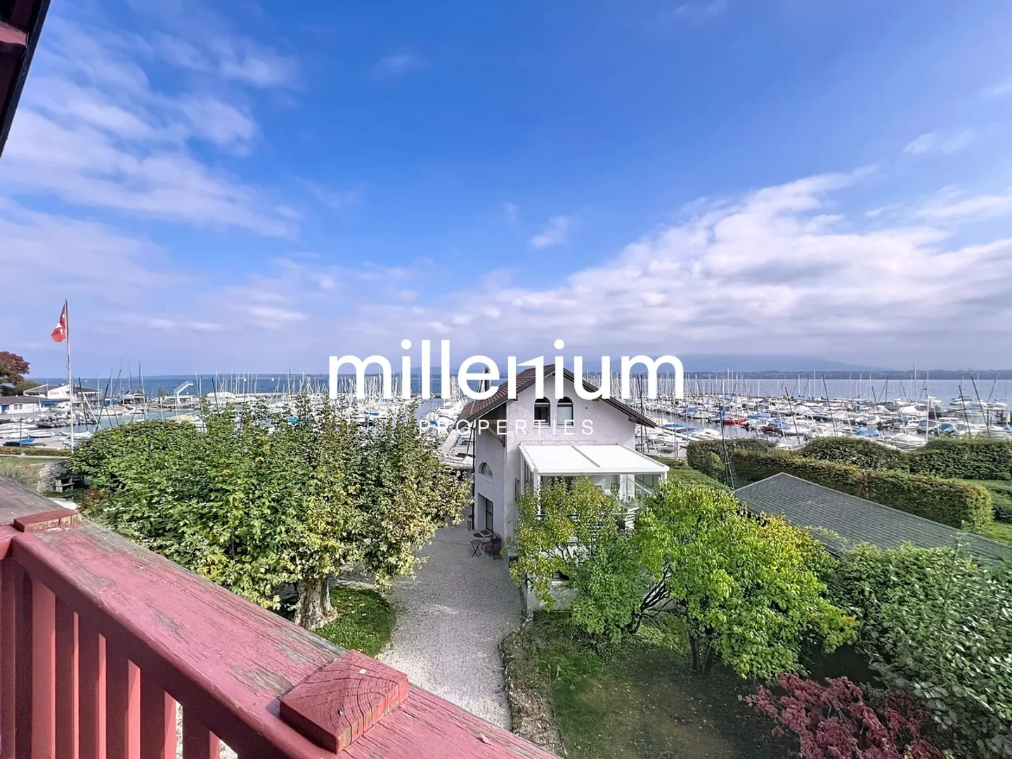 Charming Townhouse with Garden - Photo 10 of 15