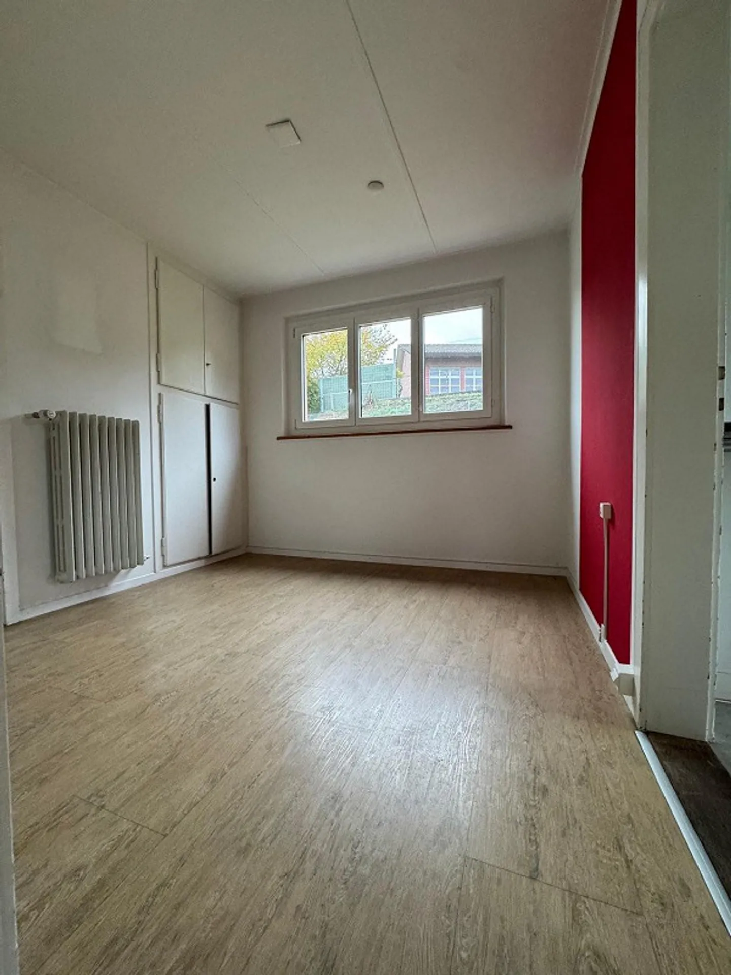 Office space for rent - Photo 9 of 13