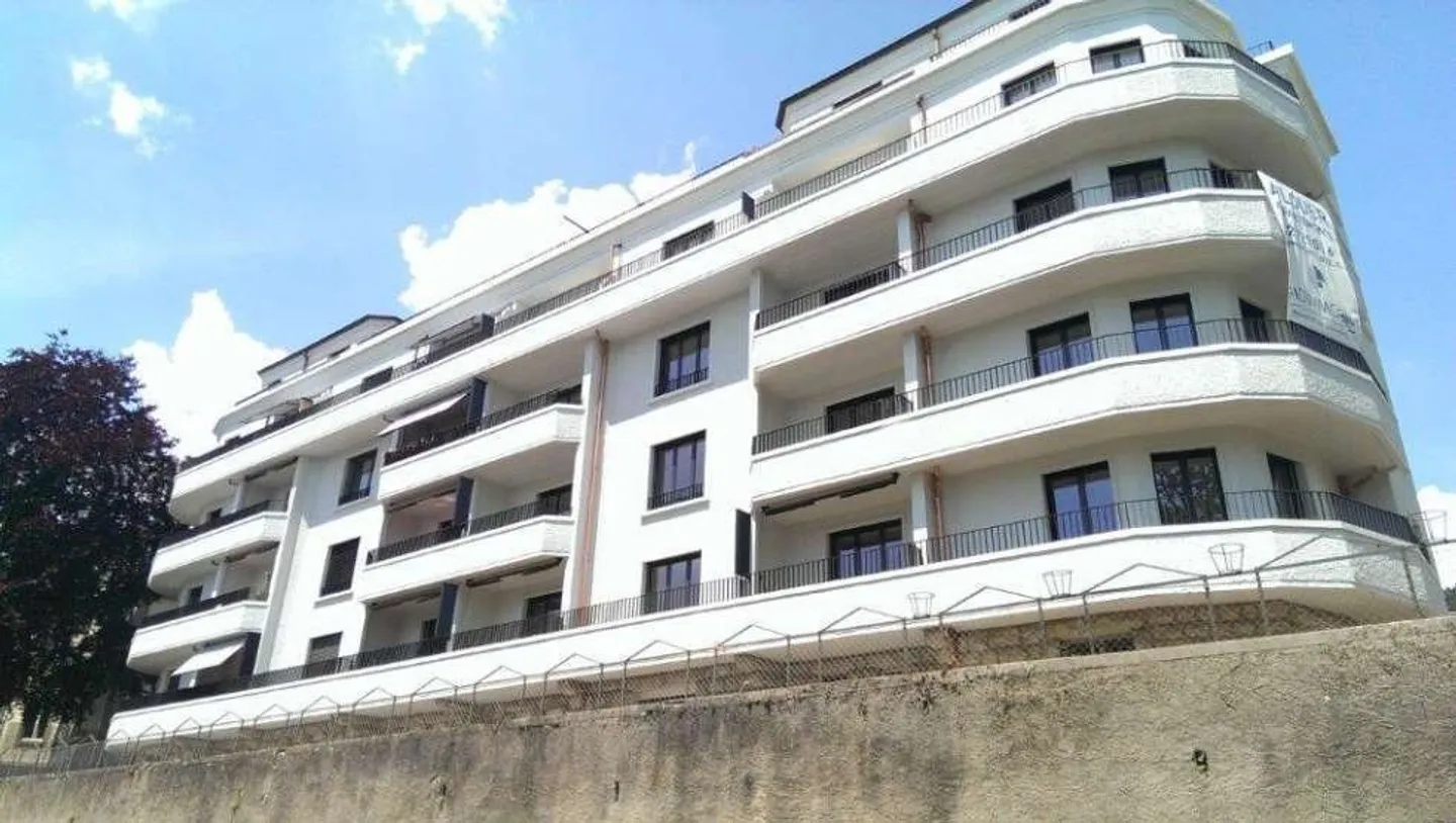 Magnifique appartement meublé avec vue imprenable sur le lac - Photo 5 sur 5