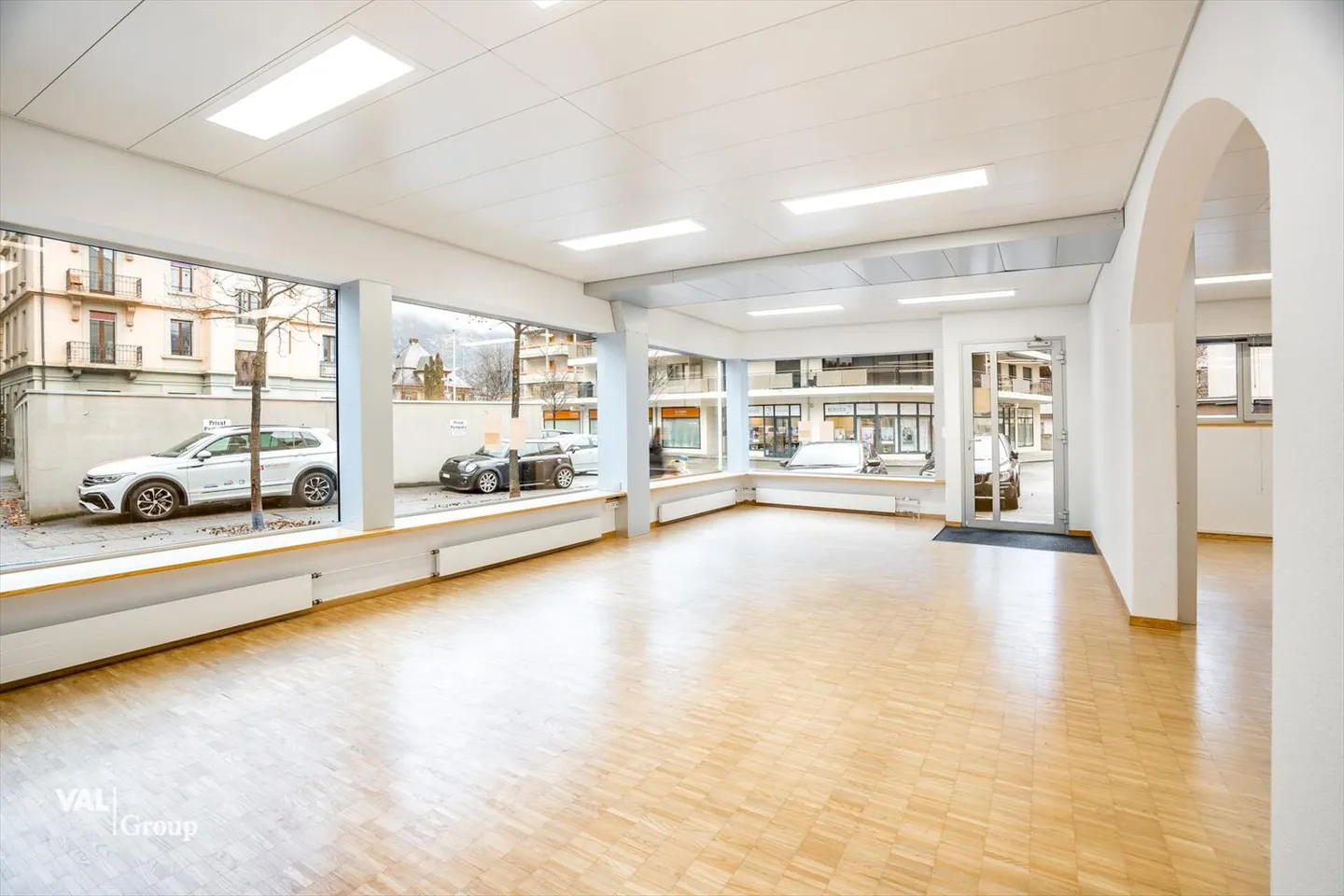 Attractive Sales Area in the Heart of Visp - Photo 1 of 11