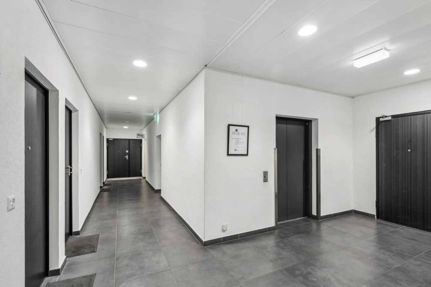 Espace de Vie Tout-en-Un - Photo 1 sur 7