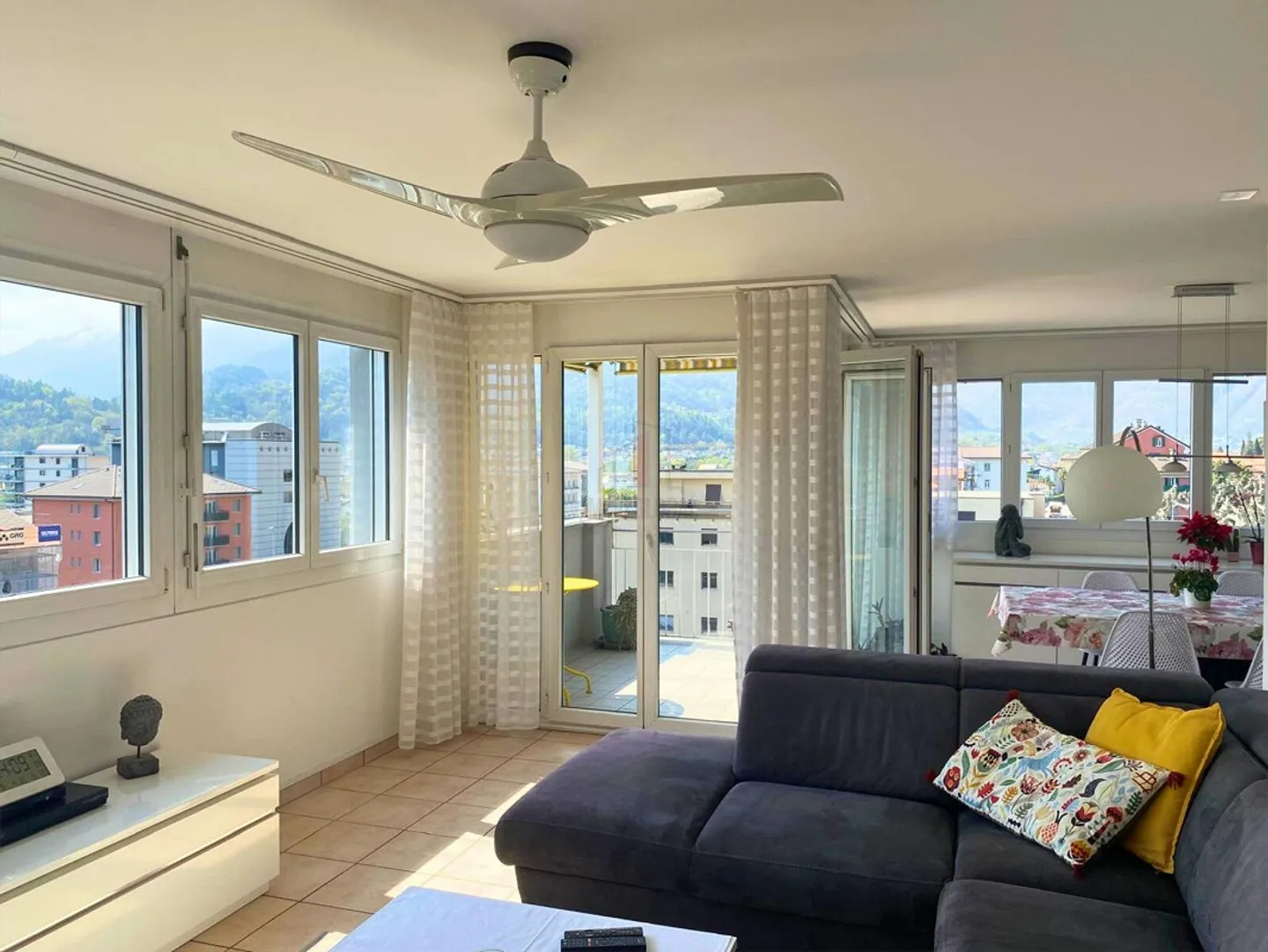 GARANTIERTE HELLIGKEIT ZWEI SCHRITTE VON LOCARNO ENTFERNT - Foto 2 von 10