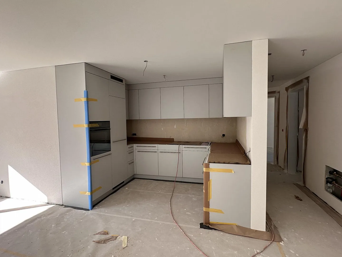 Moderne 4.5-Zimmer-Wohnung - Foto 3 von 10
