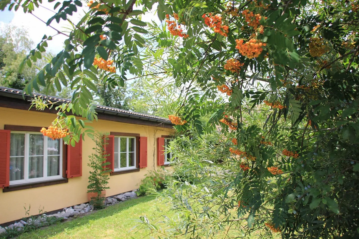 Section de maison de 6,5 pièces avec un haut niveau de finition - Photo 1 sur 13