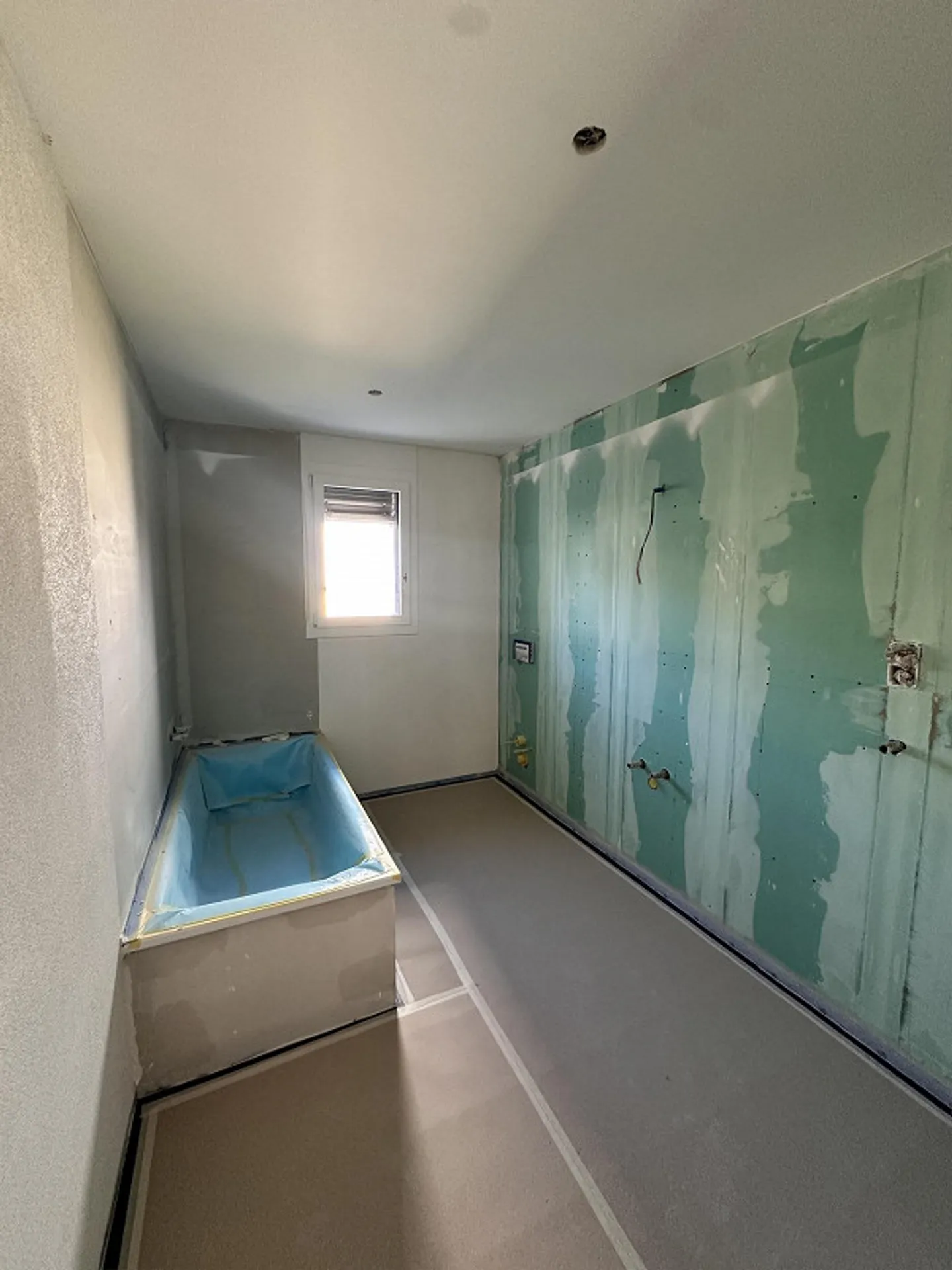 Moderne 4.5-Zimmer-Wohnung - Foto 8 von 10