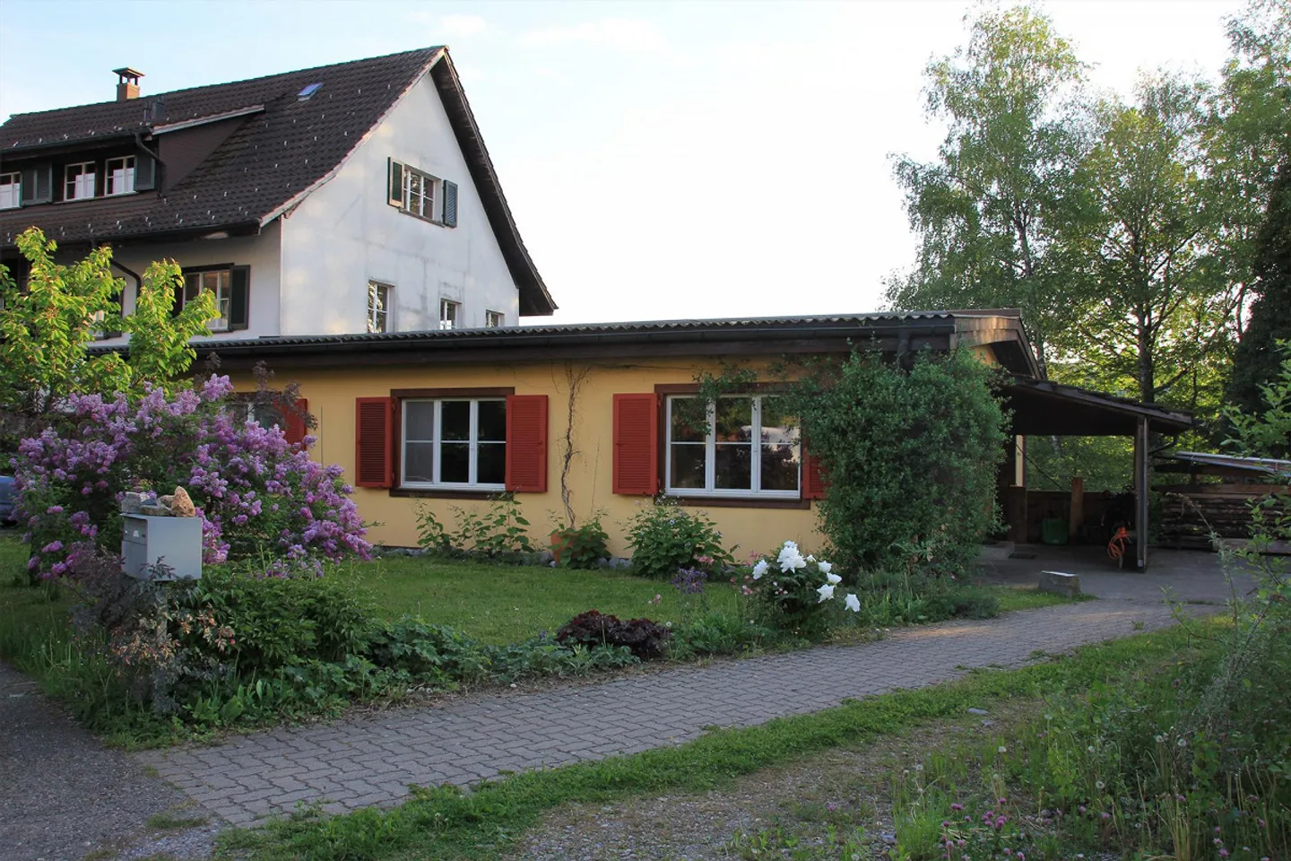 Section de maison de 6,5 pièces avec un haut niveau de finition - Photo 2 sur 13