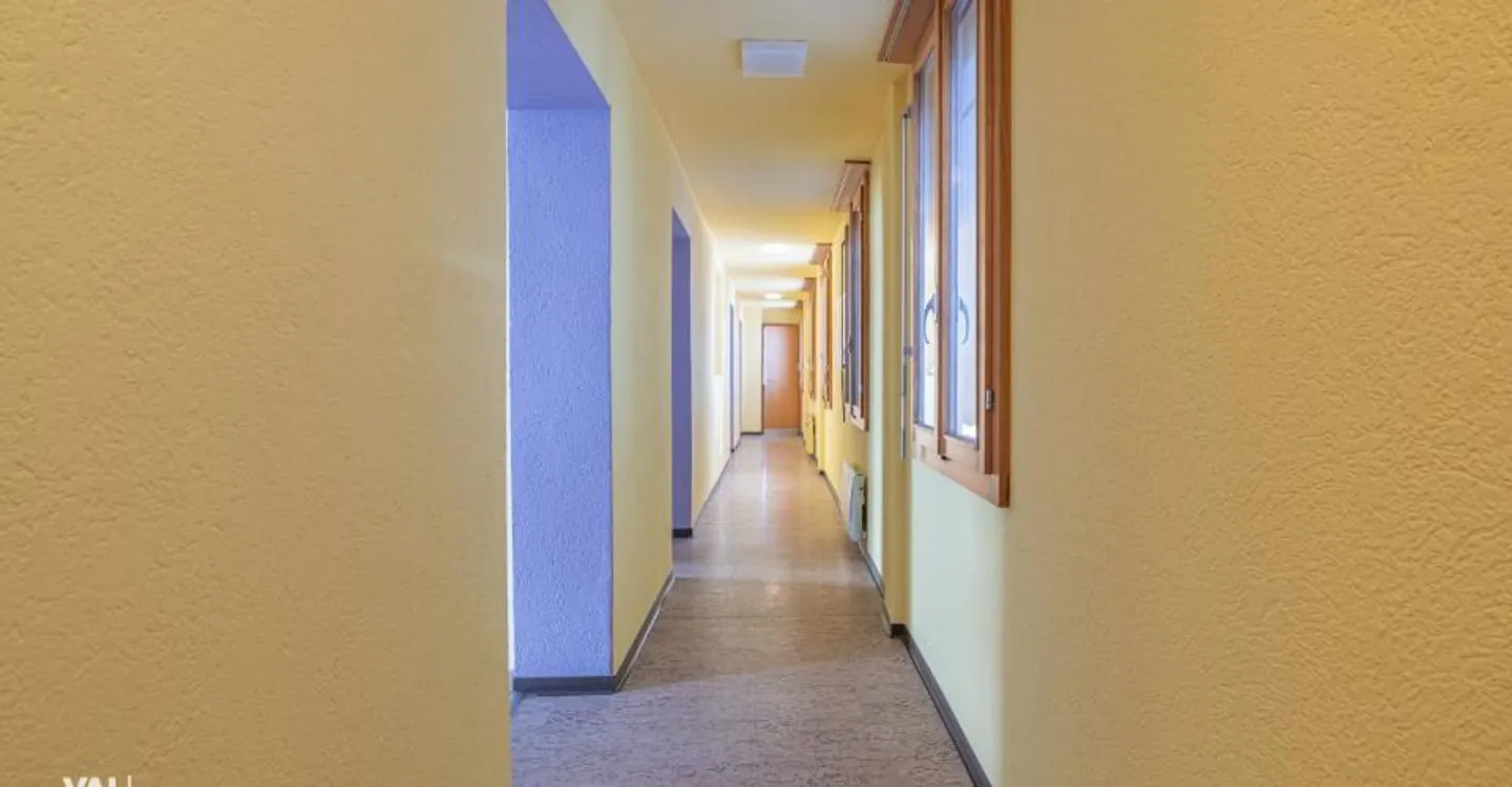 Modern 4.5-Room Apartment in Brig - Photo 6 of 13