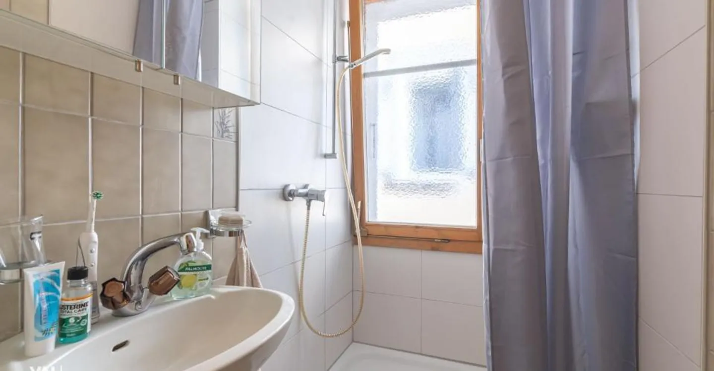 Modern 4.5-Room Apartment in Brig - Photo 7 of 13