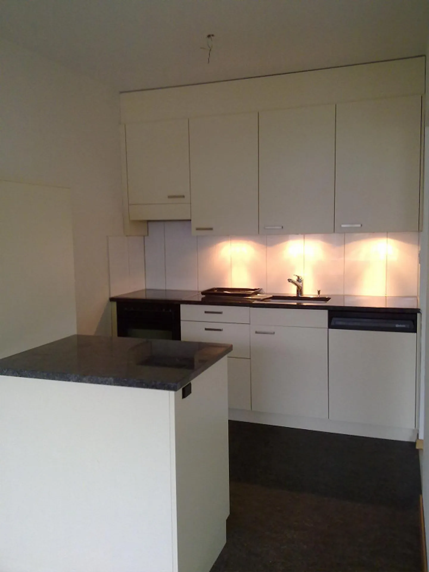 IN UNA POSIZIONE TRANQUILLA! - Foto 2 di 7