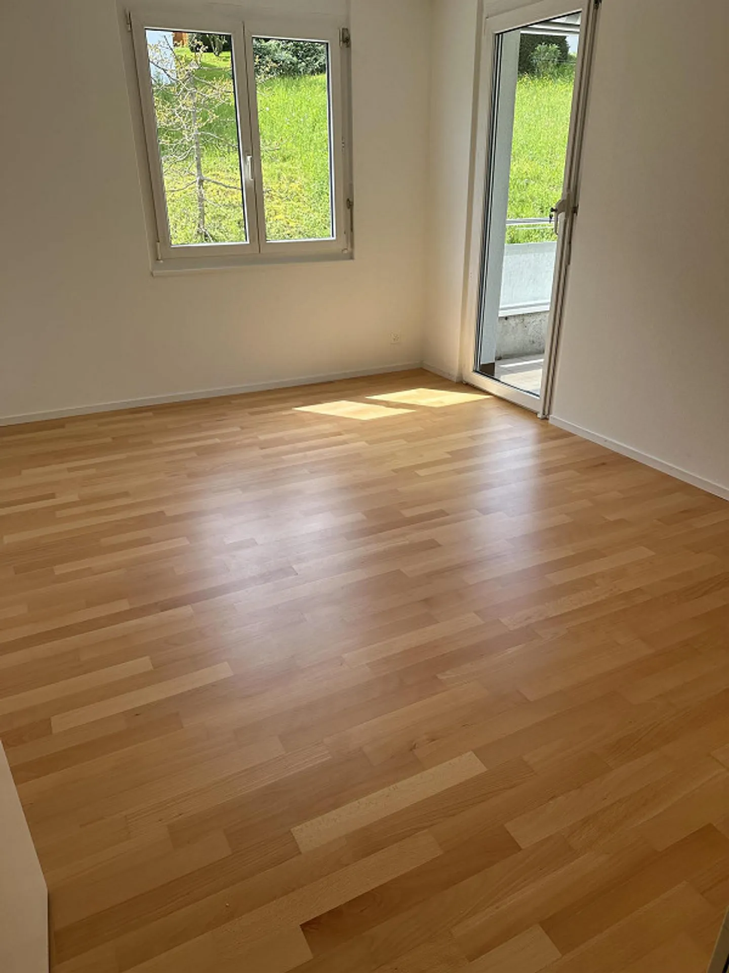 Ampio appartamento di 3,5 locali in una posizione splendida - Foto 6 di 7