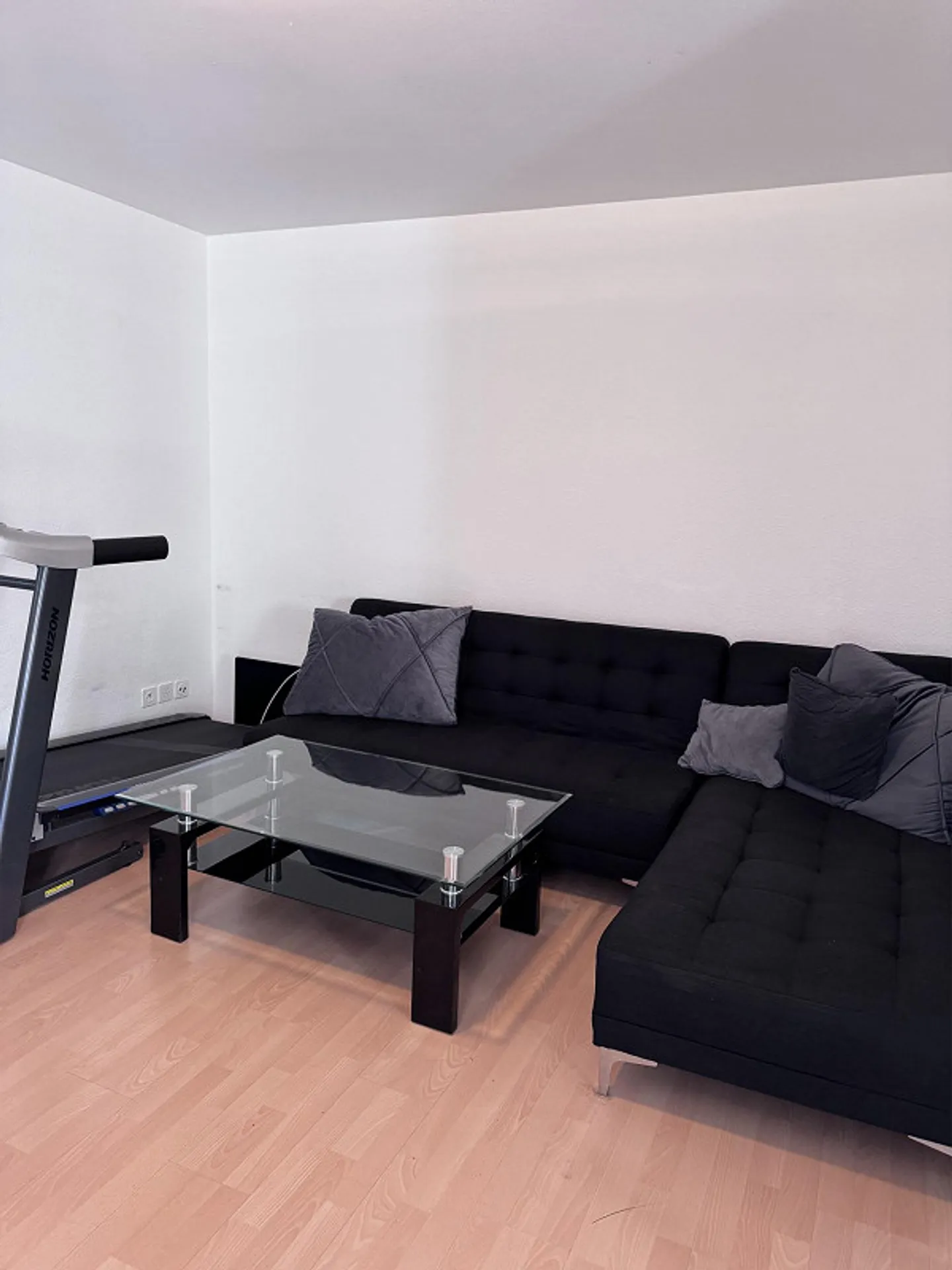 2.5 Room Apartment - Photo 7 of 10