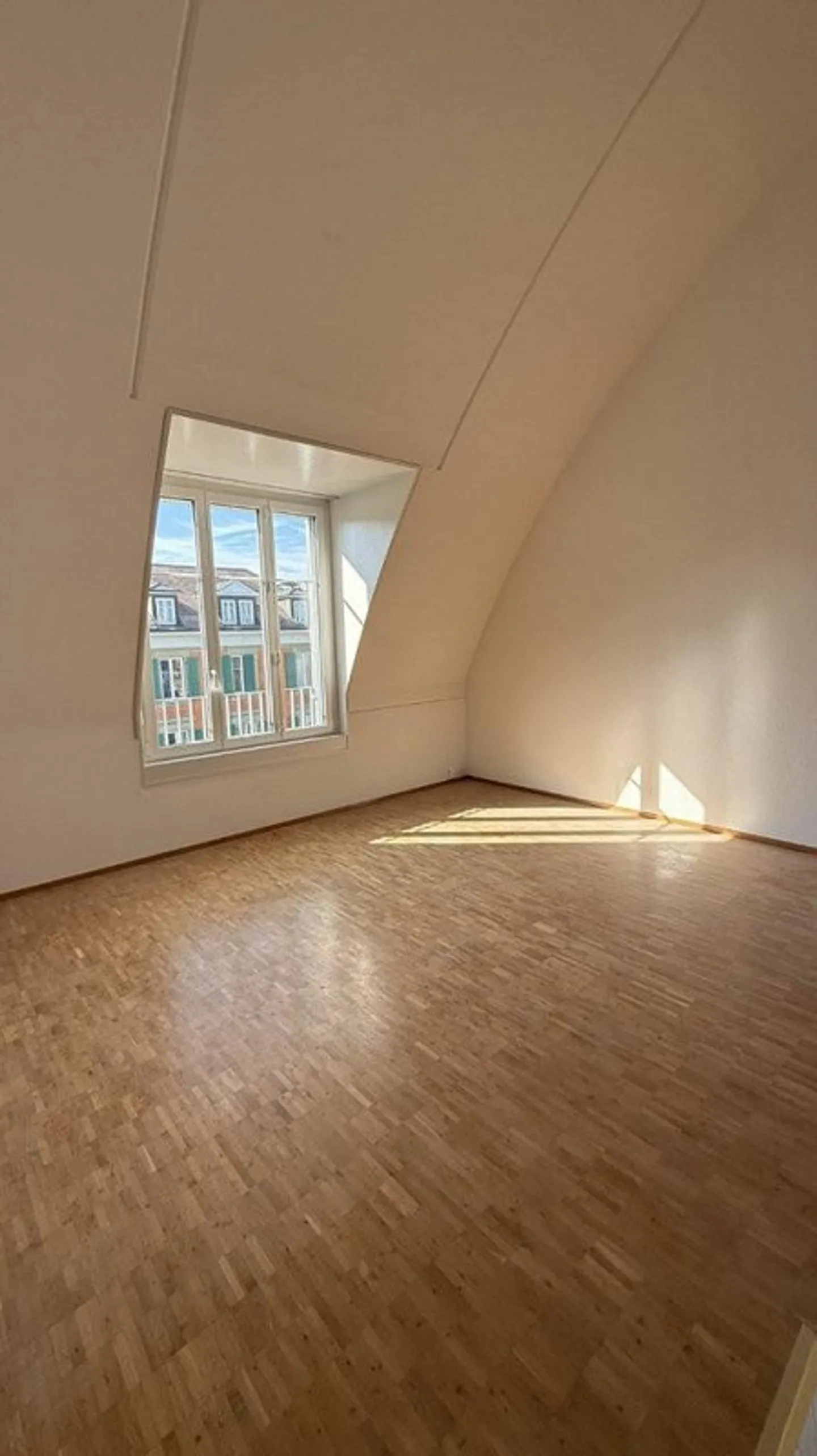 Schöne Wohnung an zentraler Lage - Foto 2 von 9