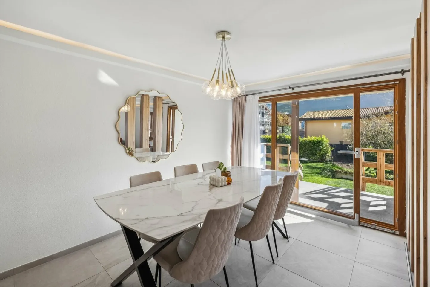 Charmante Doppelhaushälften - Foto 3 von 9